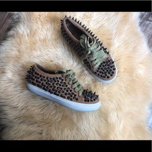 Jeffrey Campbell spike tennis shoe size 7.5